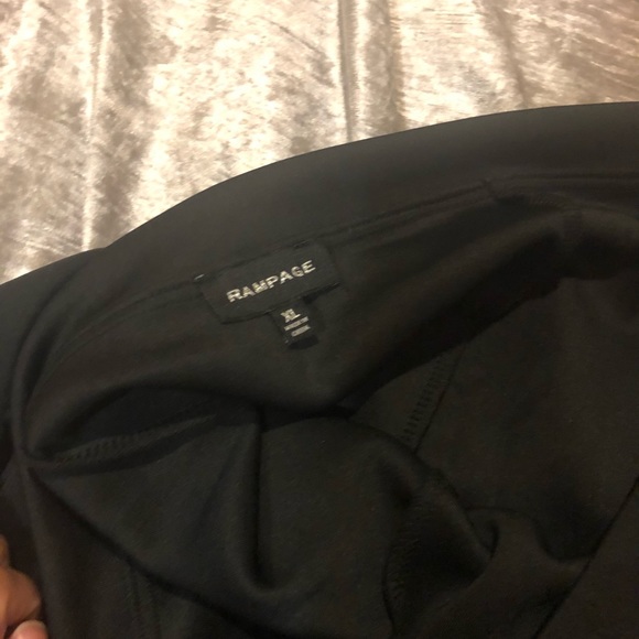 Never Worn Rampage Skirt With Ruffle - Picture 3 of 4